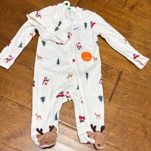 NWT Size 3M Festive Reindeer and Santa Kids One Piece